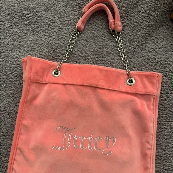Juicy Couture Pink Velvet Tote and Pouch - Picture 2 of 3